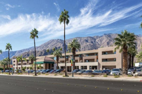 Family fun in Palm Springs in this resort 2BD condo with resort amenities including kids pool